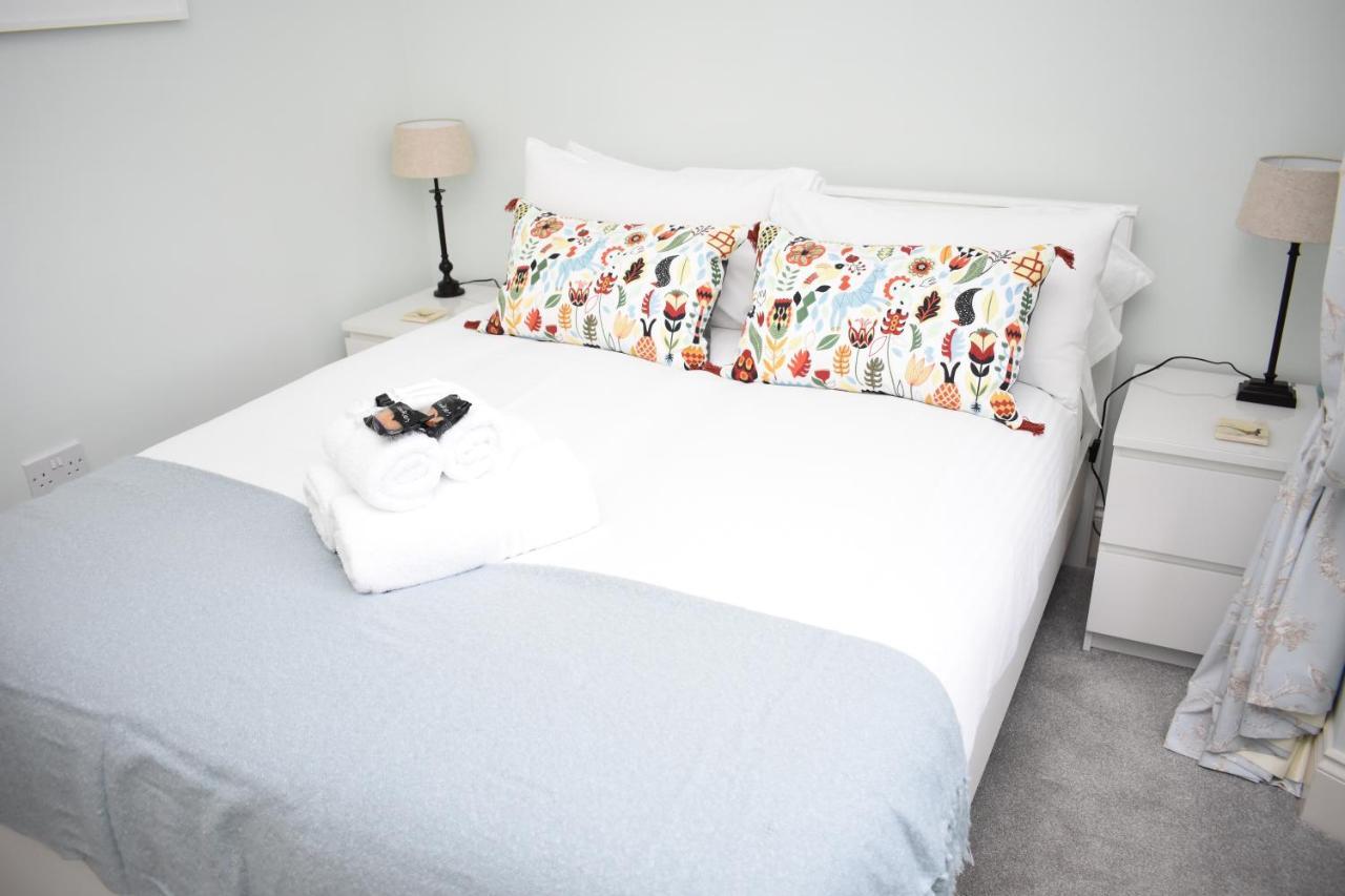 Bernard St - Bright And Spacious 1 Bed Apartment At The Shore! Edynburg Zewnętrze zdjęcie